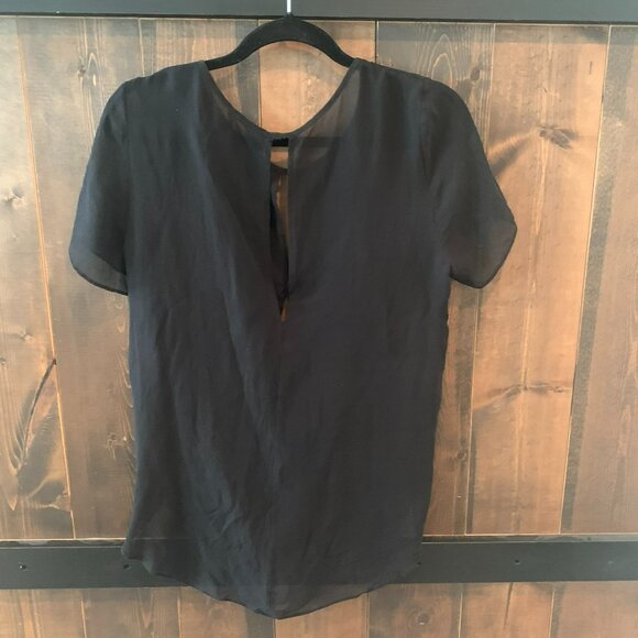 Aritzia T. Babaton 100% Silk Women's Top Size M - Picture 4 of 4